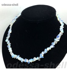Бусы из камняиз натурального камня лунный камень (мелкая крошка на леске с замком) длинна 46см+4см
опт от 3шт